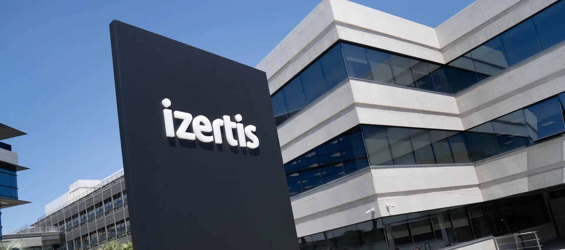 Izertis e Talentia Software reforçam parceria para modernizar gestão financeira na Espanha e Portugal