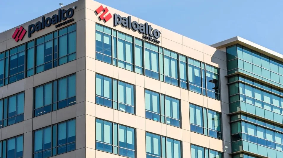 Palo Alto Networks anuncia intenção de adquirir a Portkey para proteger o avanço de agentes de IA